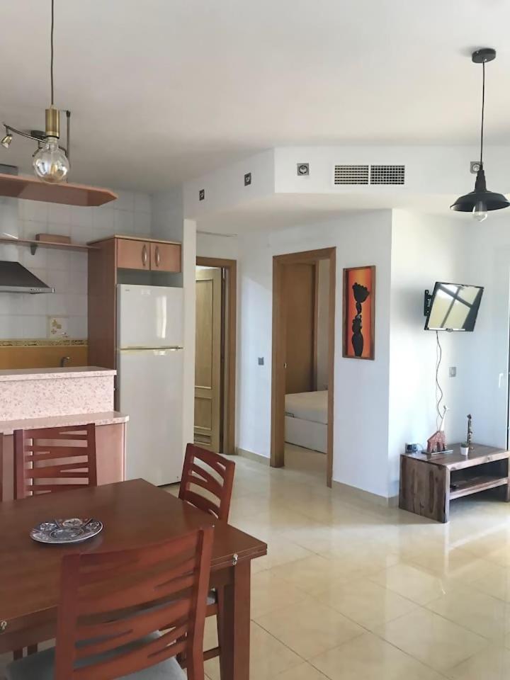 Espectacular Residencial En 1A Linea Con Piscina Apartment Benajarafe Ngoại thất bức ảnh