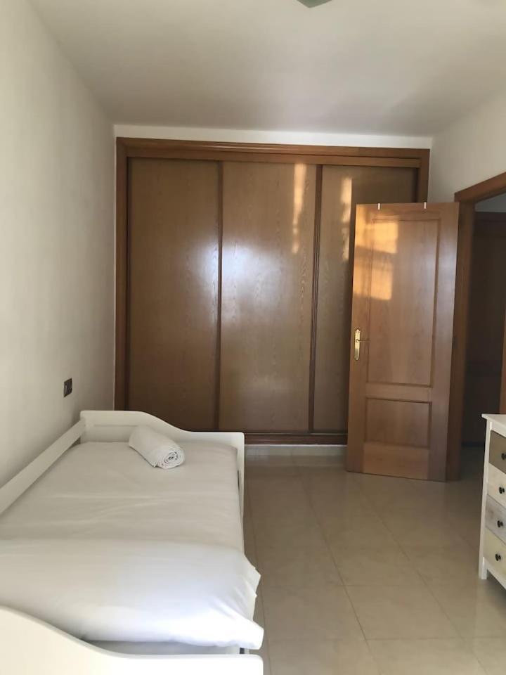 Espectacular Residencial En 1A Linea Con Piscina Apartment Benajarafe Ngoại thất bức ảnh