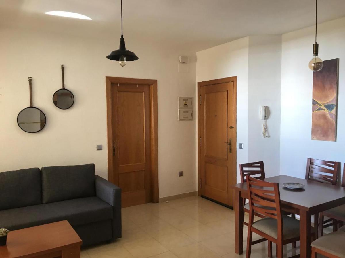 Espectacular Residencial En 1A Linea Con Piscina Apartment Benajarafe Ngoại thất bức ảnh