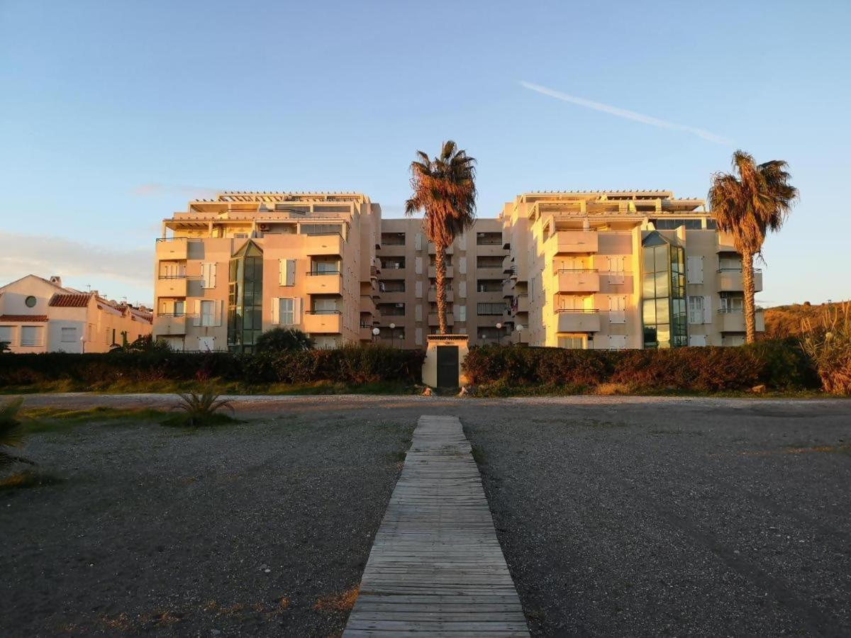Espectacular Residencial En 1A Linea Con Piscina Apartment Benajarafe Ngoại thất bức ảnh